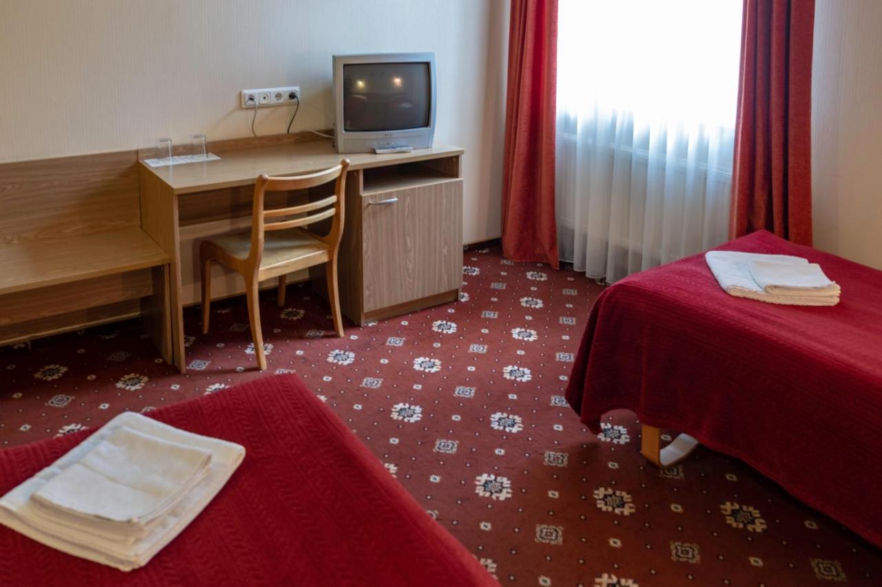 Annabella Hotel Riga Exterior photo
